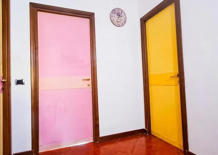 Rainbow House Apartament *